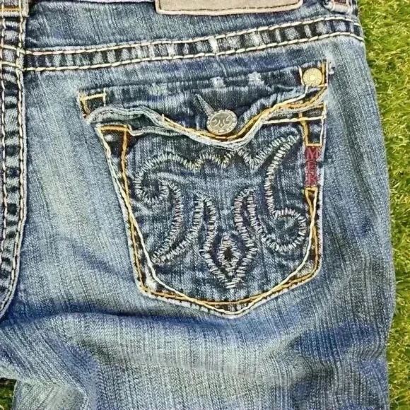 MEK DENIM USA Mykonos Distressed Blue Straight Leg Denim Short 30w - Picture 11 of 11